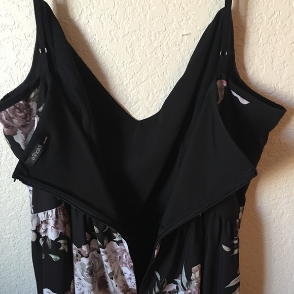 Sleeveless flower print dress with pockets - Picture 3 of 4